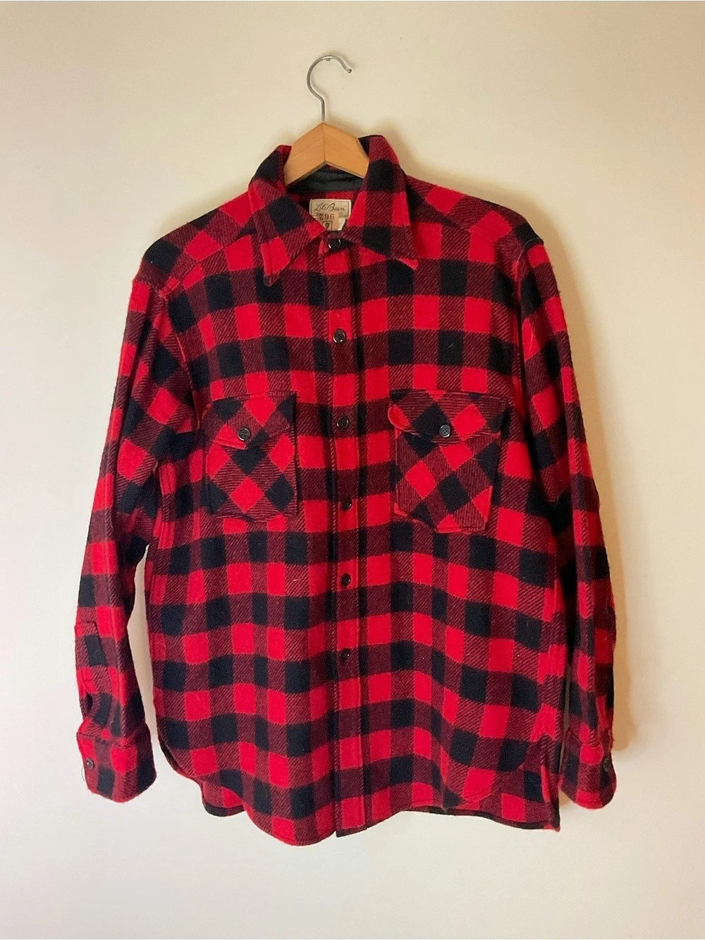 Vintage 60s 70s L.L. Bean shacket Wool Buffalo Check Shirt Red & Black Large